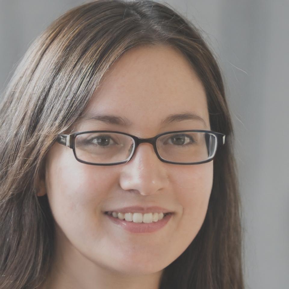 Directora de Investigación Financiera